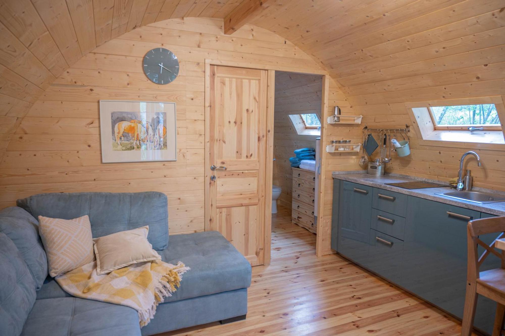 Glamping Dragonja River Smarje  Екстер'єр фото